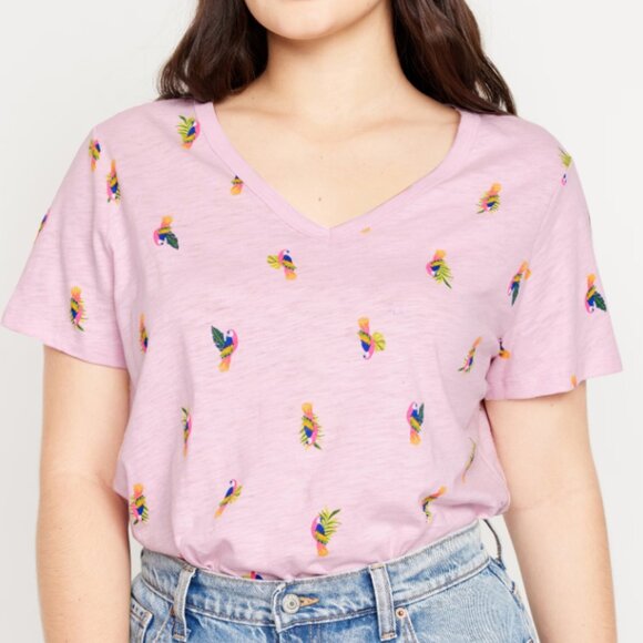 NWT Old Navy Soft EveryWear Printed V-Neck Tee T-Shirt Parrots Pink Women Large - Picture 1 of 5
